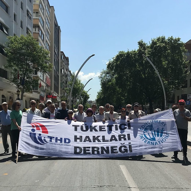 Cumhuriyet: Yokluktan Umuda, Esaretten Özgürlüğe Doğan Bir Mucize